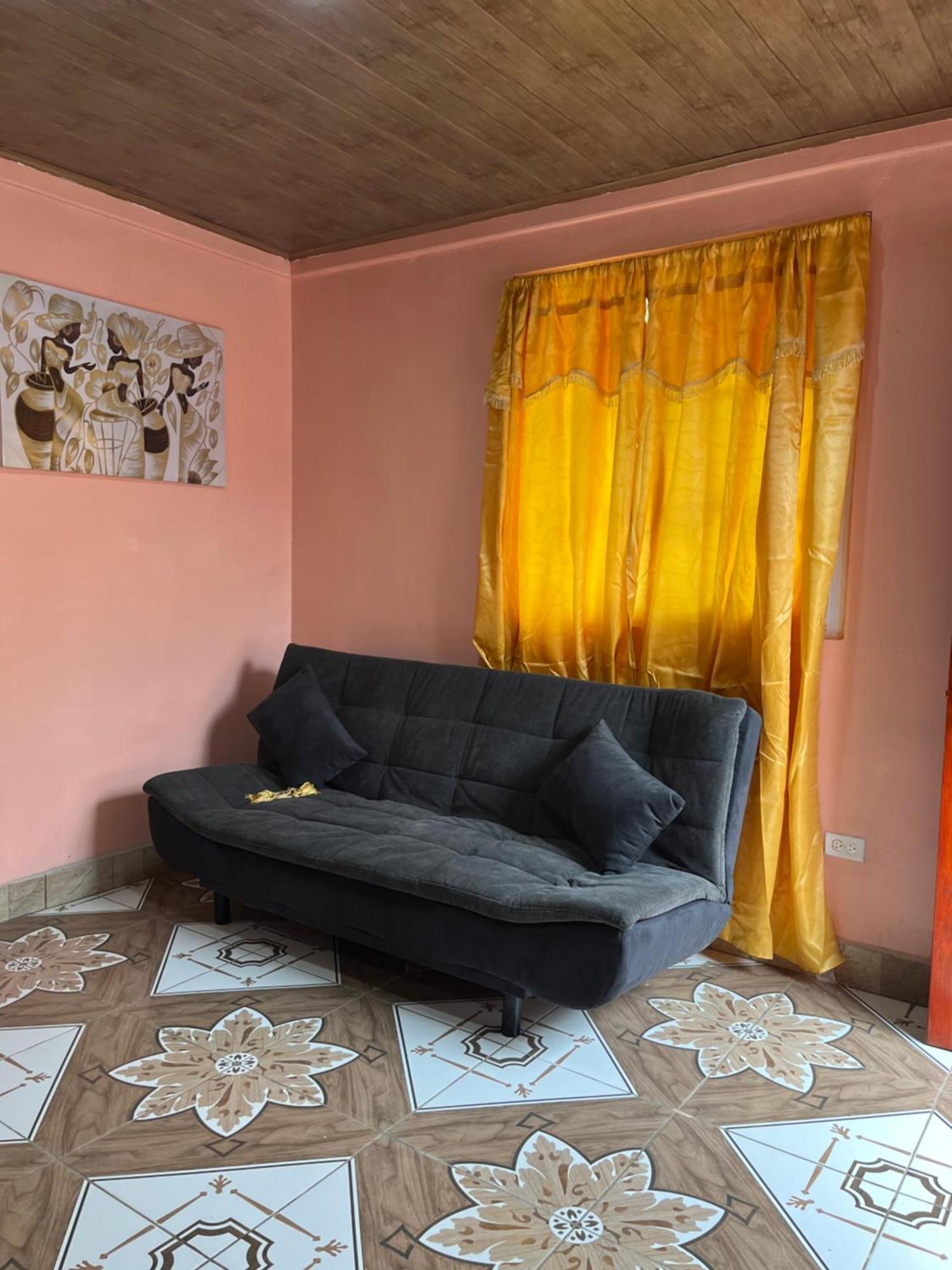 Surf Camp Hotel Bocas Town Ngoại thất bức ảnh